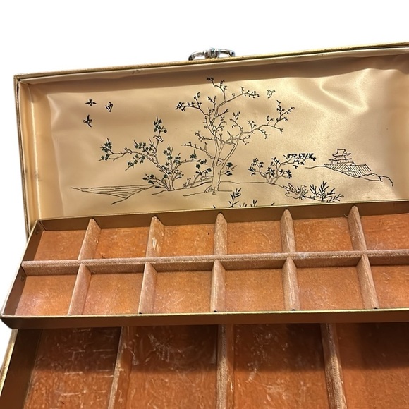 Vintage Lady Buxton Jewelry Box Gold Velvet - Picture 1 of 6